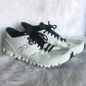 OnCloud White/Black CloudX
